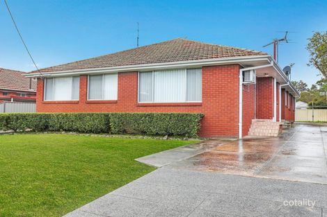 Property photo of 2/11 Grafton Avenue Figtree NSW 2525