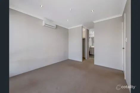 Property photo of 10 Cornforth Way Piara Waters WA 6112