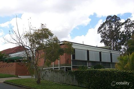 5 ESPLANADE, YERONGA, QLD 4104