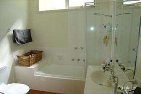 Property photo of 11 Fourth Avenue Aspendale VIC 3195