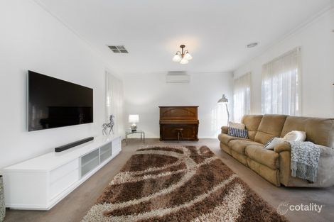 Property photo of 21 Bruce Way Taylors Lakes VIC 3038