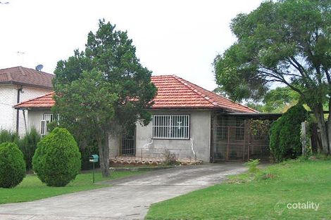 274 Wangee Rd, Greenacre, NSW 2190