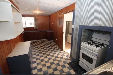 Property photo of 24 Churchill Avenue Dudley Park WA 6210