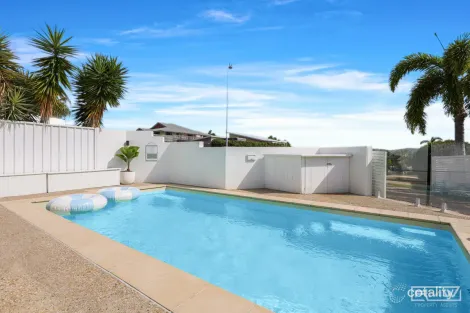 Property photo of 18 Jordan Avenue Taranganba QLD 4703
