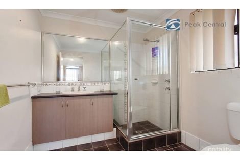 Property photo of 25 Roper Boulevard Hammond Park WA 6164