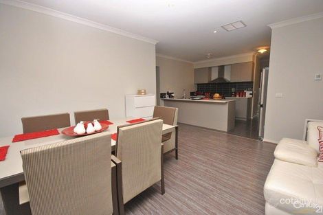 Property photo of 30 Chagall Parade Clyde North VIC 3978