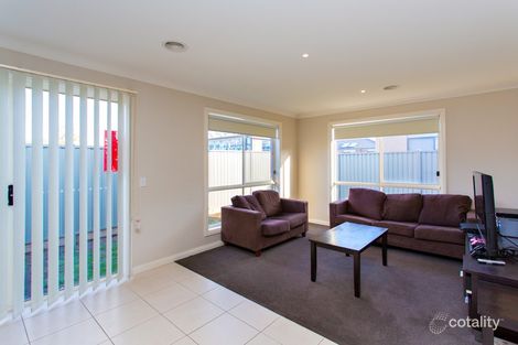 Property photo of 16 Regina Street Mitchell Park VIC 3355