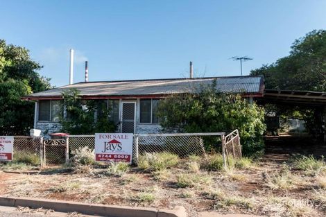 4 Fern St, Parkside, QLD 4825