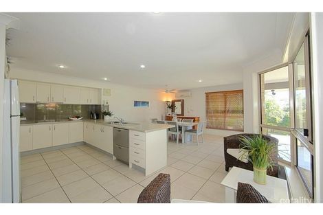 Property photo of 14 Pacific Court Bargara QLD 4670