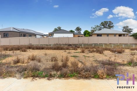 Property photo of 4/17 Grantham Terrace Kangaroo Flat VIC 3555