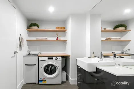 Property photo of 1506/67 Linton Street Kangaroo Point QLD 4169