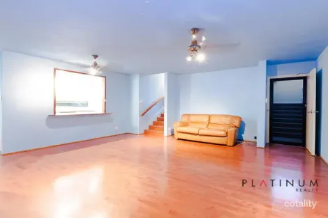 Property photo of 1 Rudd Street Broadbeach Waters QLD 4218