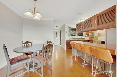 Property photo of 14 Hill Crescent West Gladstone QLD 4680
