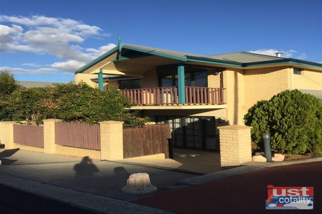 2/5-7 Carey St, Bunbury, WA 6230