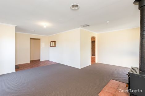 Property photo of 10 Highgate Court Wyndham Vale VIC 3024