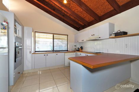 Property photo of 14 Essendon Close Arundel QLD 4214