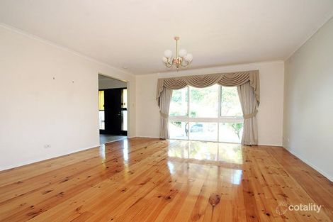 Property photo of 1/28 Mannering Drive Glen Waverley VIC 3150