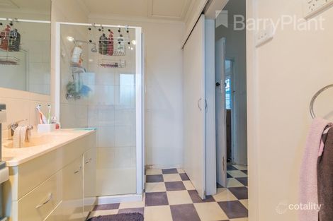 Property photo of 12 Gladstone Street Mount Pleasant VIC 3350