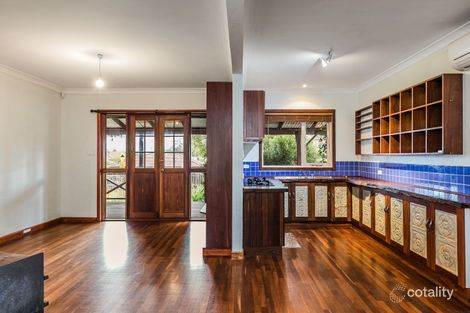 22 Clara Rd, Hamilton Hill, WA 6163