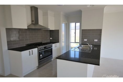 Property photo of 69 Bunting Crescent Kalkallo VIC 3064