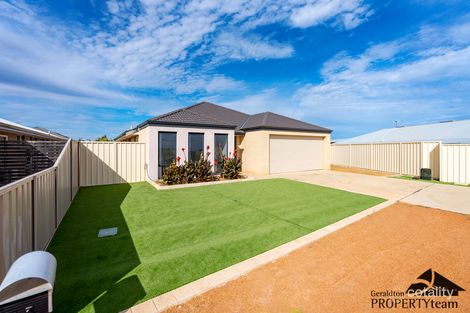 Property photo of 13 Globe Court Waggrakine WA 6530
