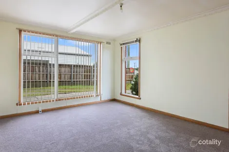 Property photo of 1/182 Oldaker Street Devonport TAS 7310