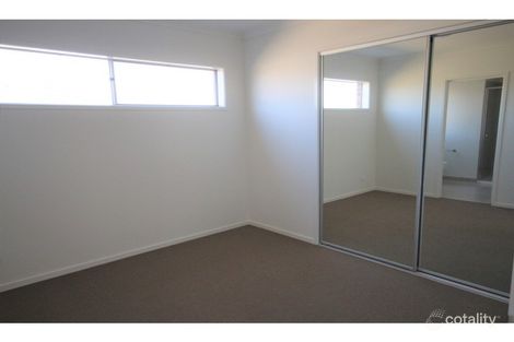 Property photo of 69 Bunting Crescent Kalkallo VIC 3064
