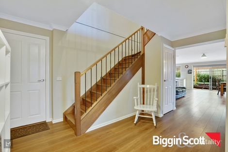 Property photo of 2 Ajuga Lane Brookfield VIC 3338