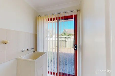 Property photo of 5 Carling Court Dubbo NSW 2830