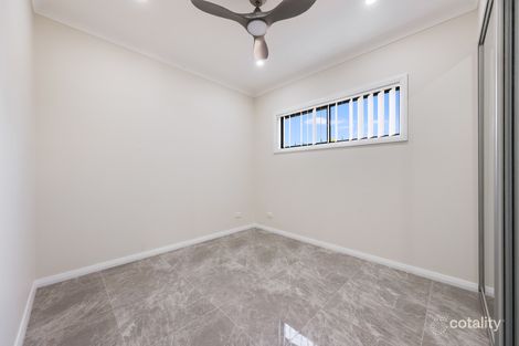 Property photo of 11 Myuna Crescent Seven Hills NSW 2147