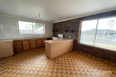 Property photo of 1/2 Paull Court Moe VIC 3825