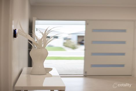 Property photo of 10 Flindell Avenue Caversham WA 6055