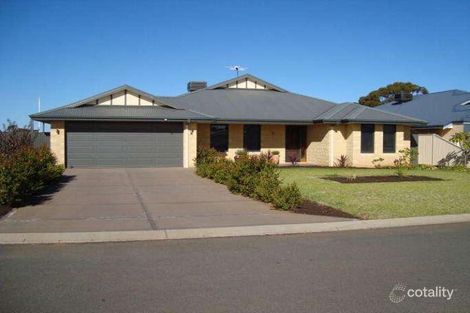 Property photo of 6 Maher Street Somerville WA 6430