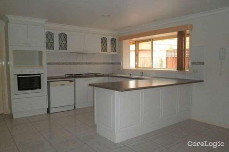 Property photo of 11 Pollock Court Delahey VIC 3037