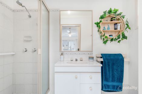 Property photo of 8 Harvard Place Urraween QLD 4655