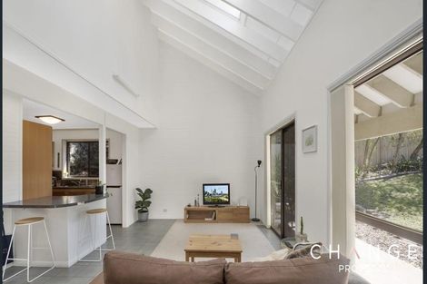 Property photo of 13 Pamela Close Green Point NSW 2251