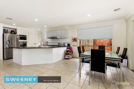 Property photo of 40 Dunbarrim Avenue Cairnlea VIC 3023