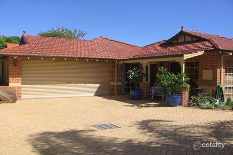59b Birdwood Crcs W, Bicton, WA 6157