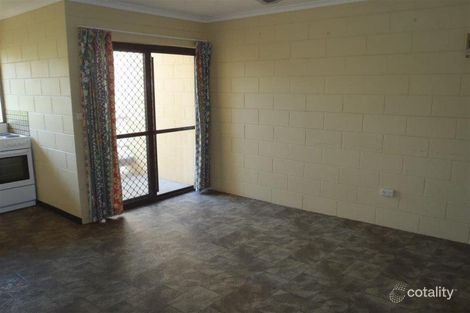 Property photo of 28/5-9 Fisk Street Westcourt QLD 4870
