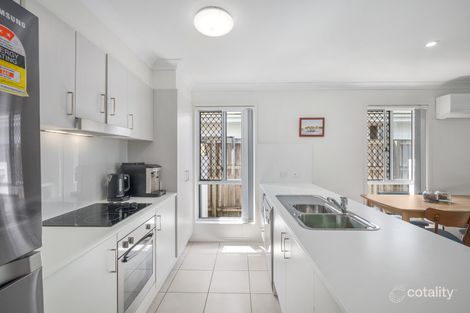 Property photo of 9 Pine Place Upper Kedron QLD 4055