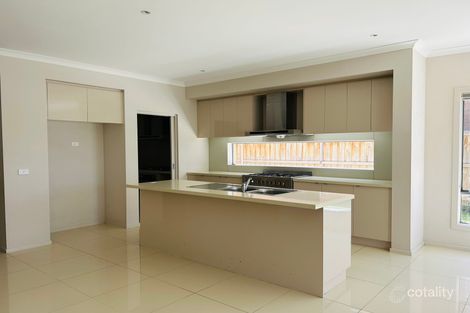 Property photo of 196 Clarendon Drive Keysborough VIC 3173