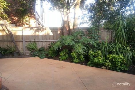 Property photo of 10 Thomas Walk Doncaster East VIC 3109