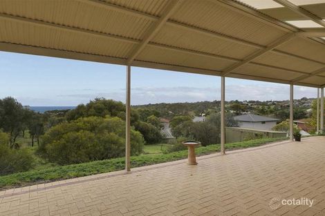 Property photo of 4 Omeo Close Hallett Cove SA 5158