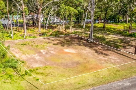 6 Fernbrook Ave, Russell Island, QLD 4184