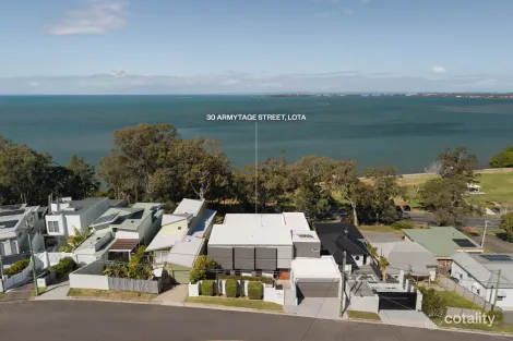 30 ARMYTAGE ST, LOTA, QLD 4179
