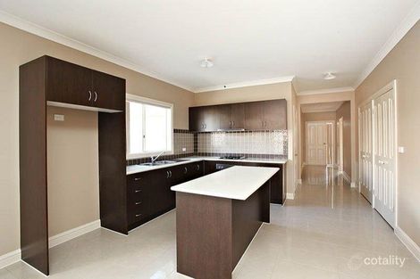 Property photo of 5 Highcroft Place Cairnlea VIC 3023
