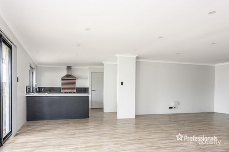 Property photo of 61 Columbus Boulevard Wandina WA 6530