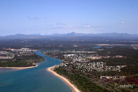 Property photo of 93 Malpas Street Boyne Island QLD 4680