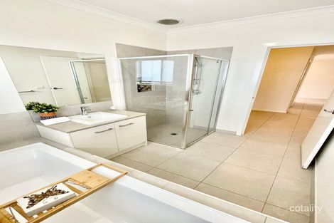 Property photo of 8 Essence Boulevard Maddingley VIC 3340