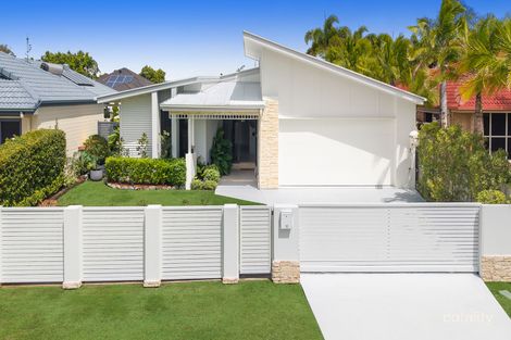 10 Lander St, Pelican Waters, QLD 4551